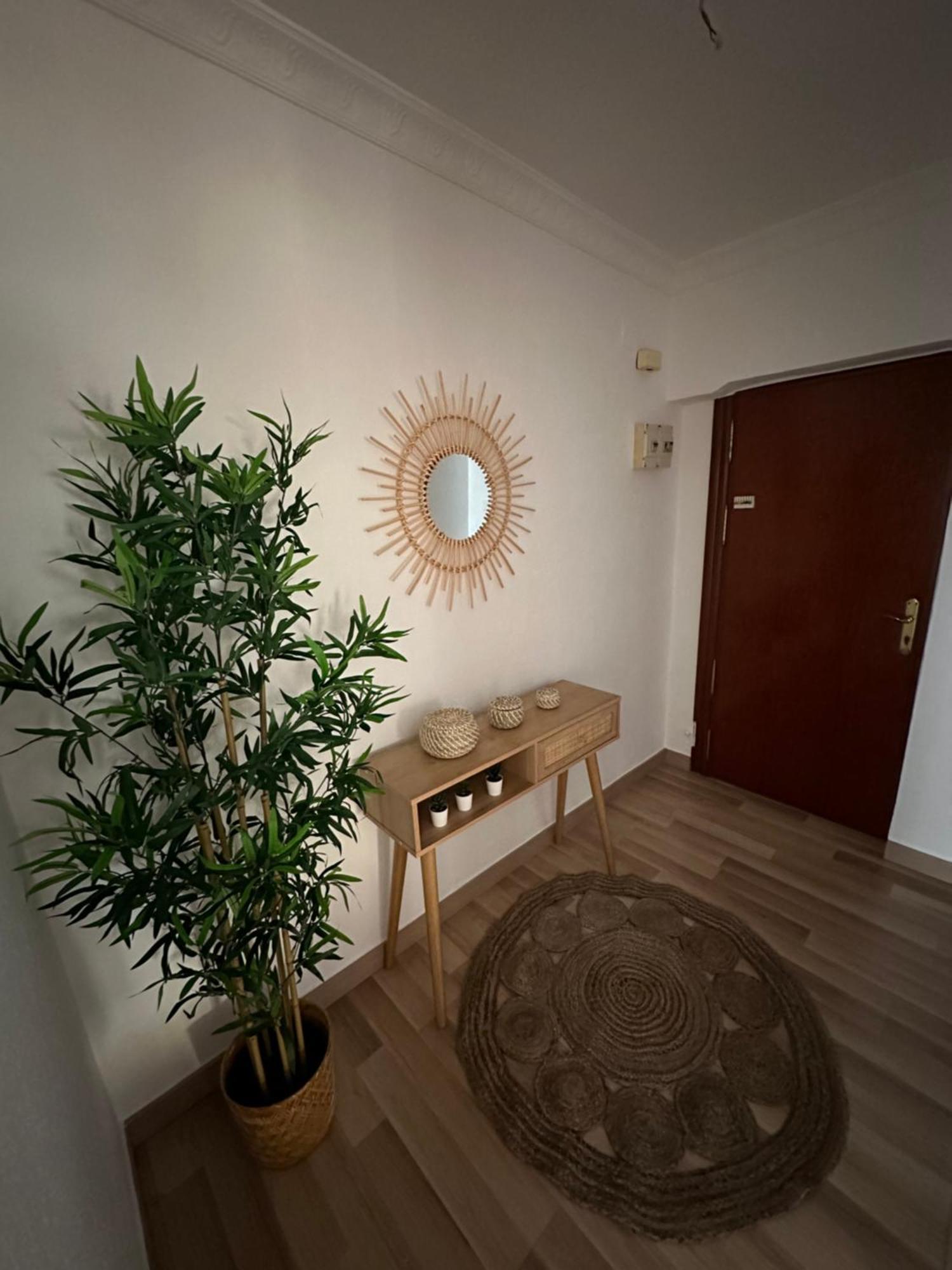 Acogedor Apartamento En Альмерія Екстер'єр фото